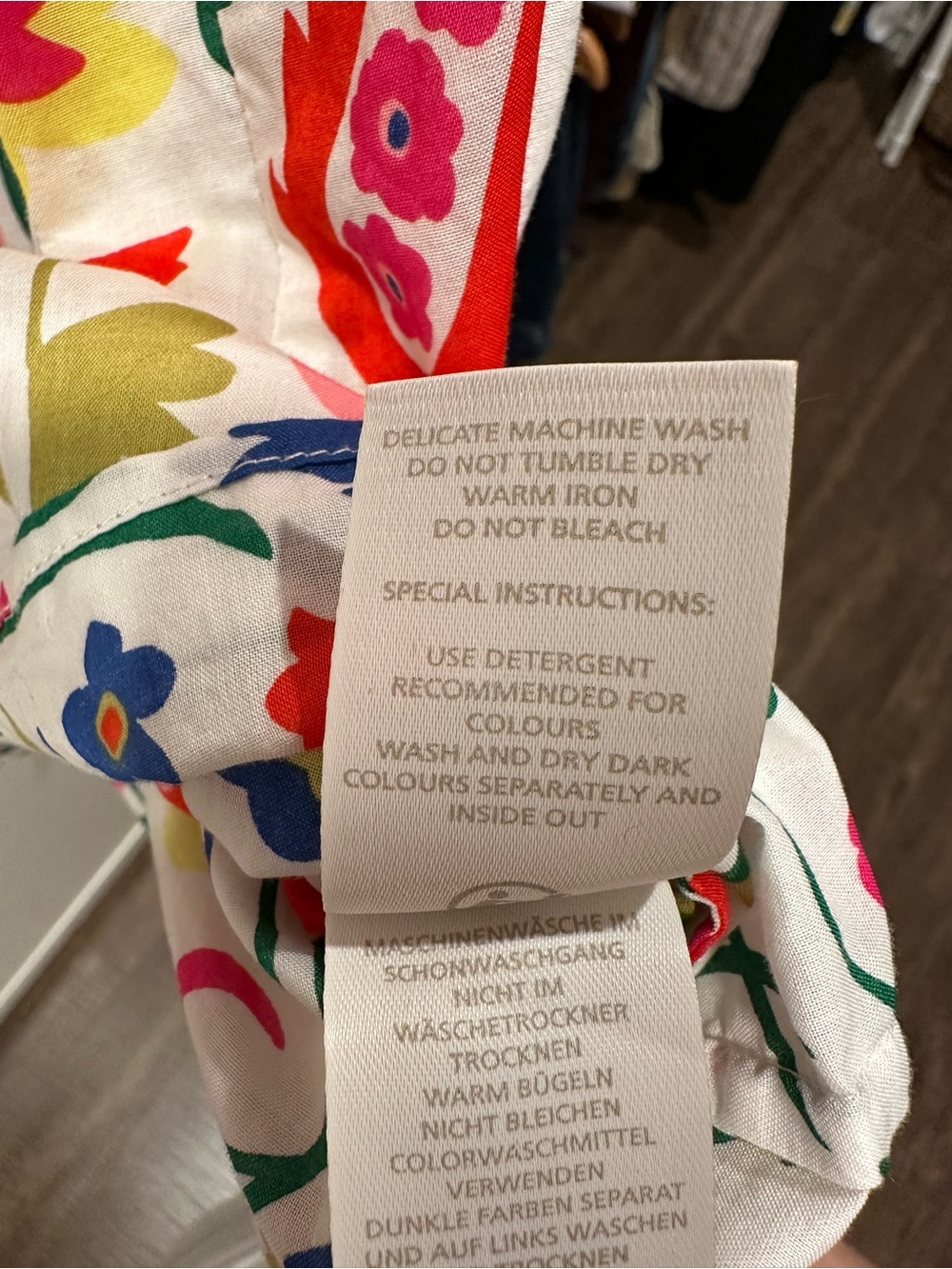 Boden Floral Sleeveless Blouse - Picture 7 of 7